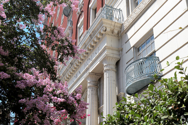 Foto del edificio - Sheraton Town House