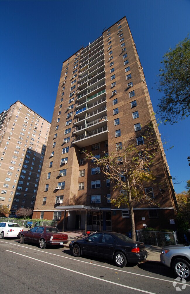 Gouverneur Gardens Apartments in New York, NY