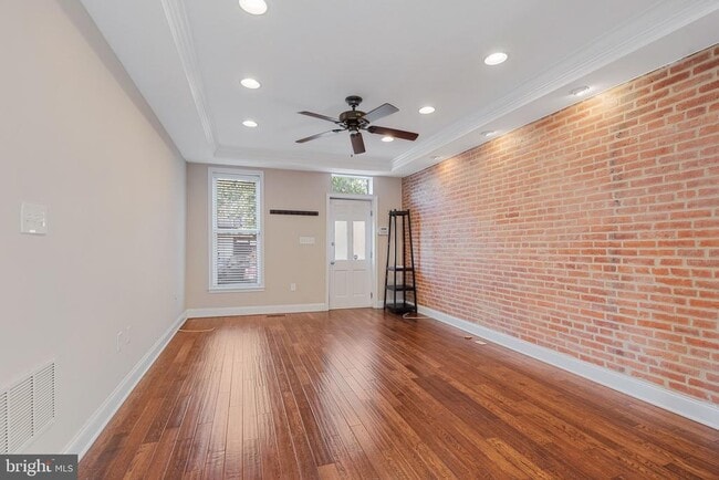 Building Photo - 2103 Gough St
