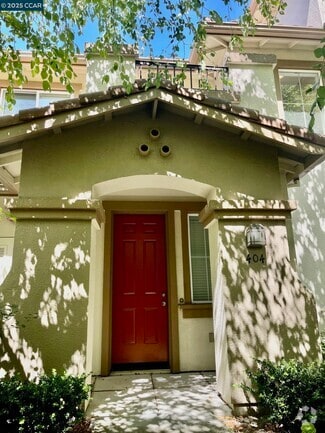 Building Photo - 404 Presidio St