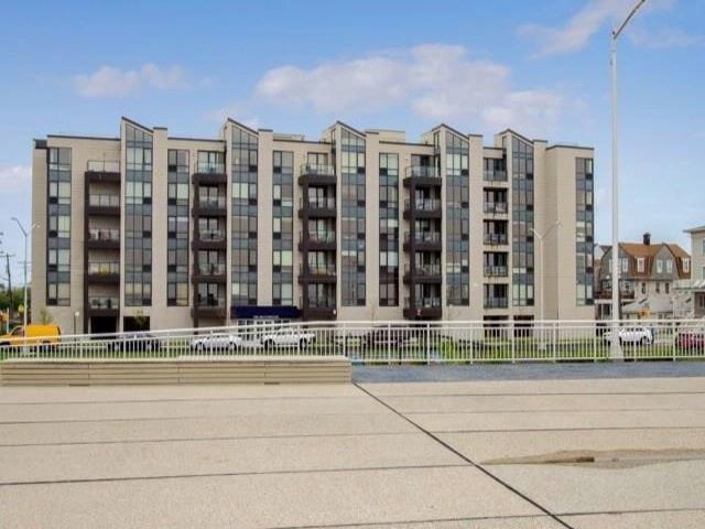 Building Photo - 10710 Shore Front Pkwy