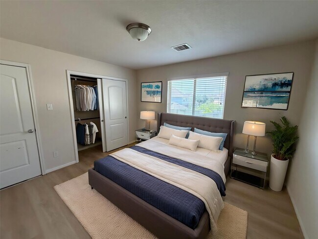 Building Photo - 27007 Triana River Cir