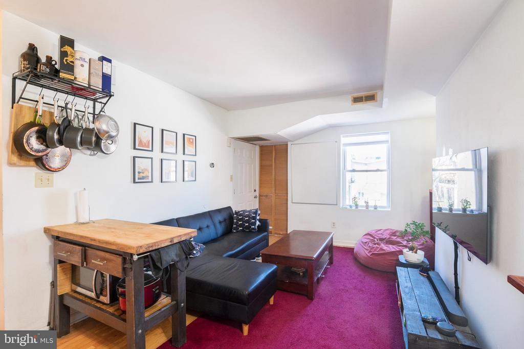 Foto principal - 958 N 2nd St