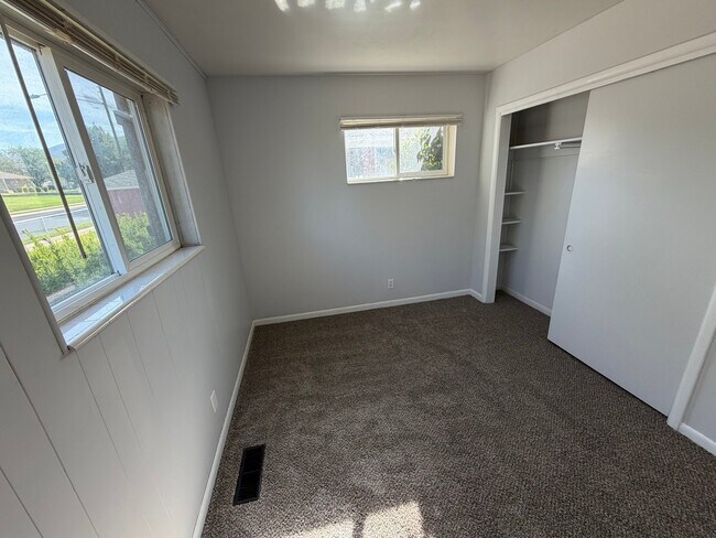 Building Photo - 778 Wasatch Dr