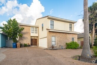 Building Photo - 13541 Camino De Plata Ct