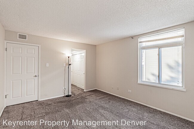 Building Photo - 2 br, 2 bath House - 3327 S Monaco Pkwy Un...