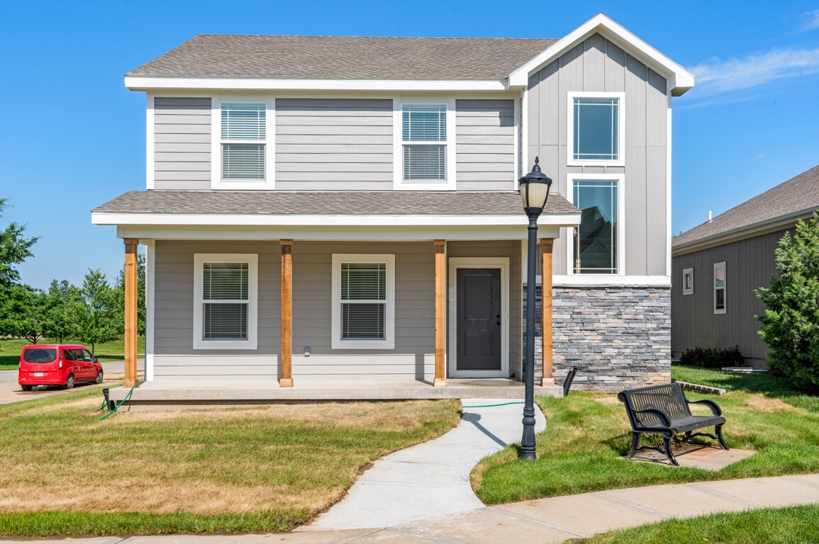 Foto principal - 16895 W 164th Pl