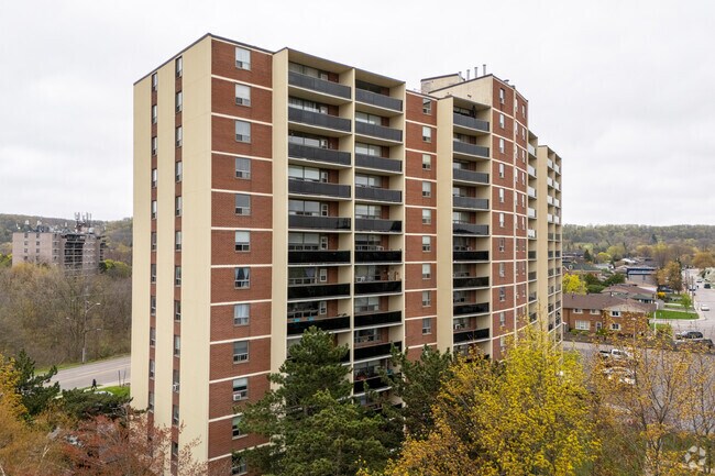 Building Photo - Kings Forest Manor