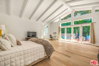 Foto del edificio - 9669 Oak Pass Rd