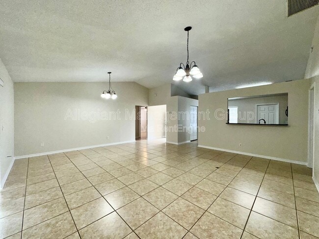 Building Photo - 602 Del Aire Ct