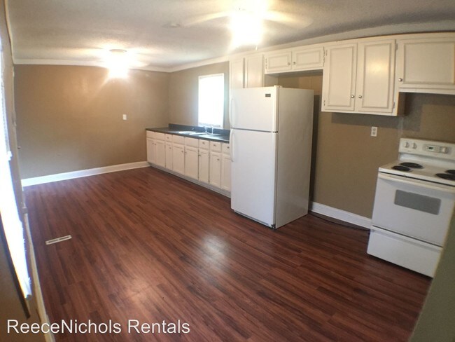 Building Photo - 8941 Wayne Ave