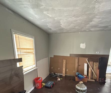 Foto del edificio - 7205 Calvin Ave