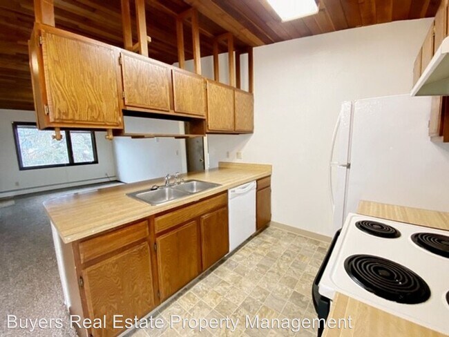 Foto del edificio - 8540 Golden St