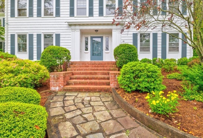 Building Photo - 64 Blake Rd