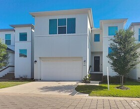 Building Photo - 418 Yale Oaks Ln