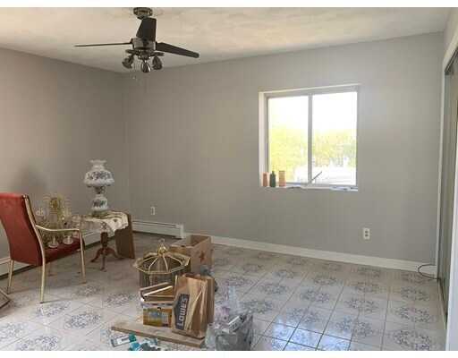 Foto del edificio - 236 Palfrey St