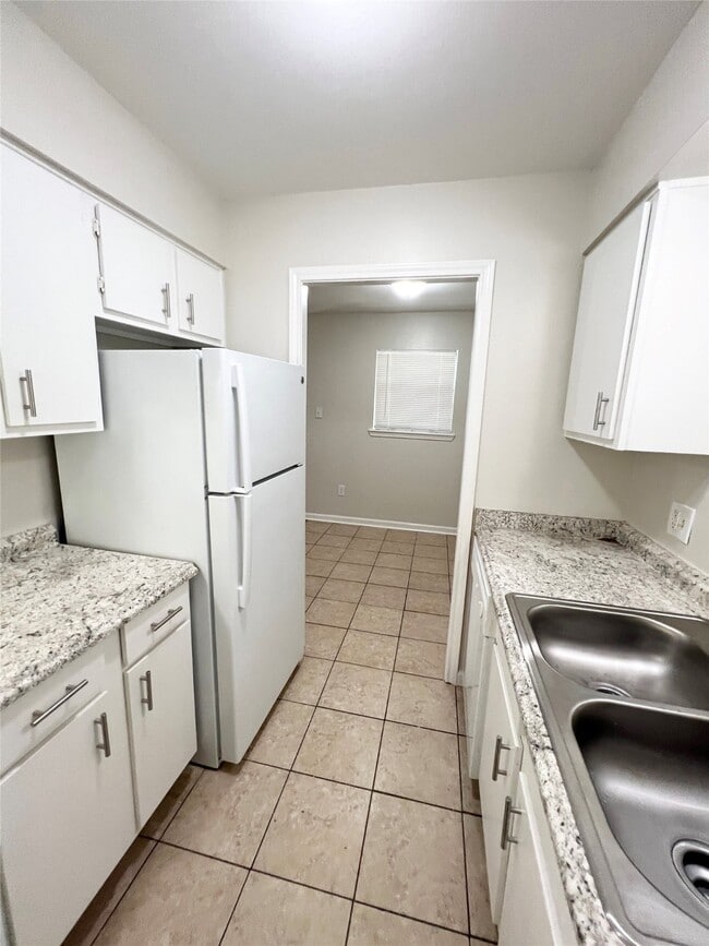 Building Photo - 130 Oyster Creek Dr