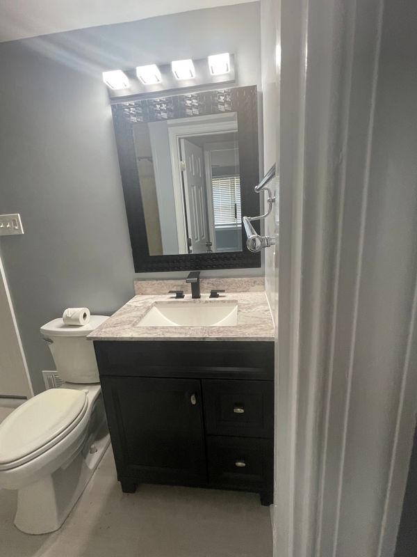 Foto del edificio - 1405 Potomac Heights Dr