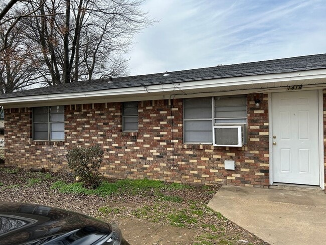 Building Photo - 1416 S Boston Ave