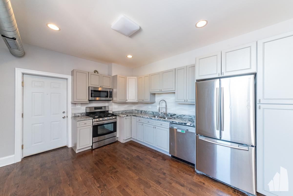 625 Groveland Unit 3, Chicago, IL 60616 Condo for Rent in Chicago, IL