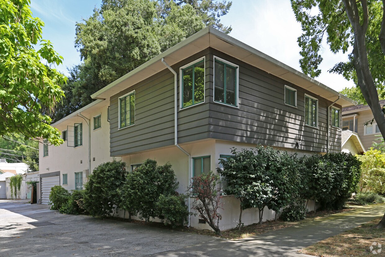 Foto del edificio - 1417 23rd St