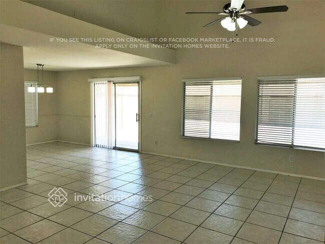 Foto del edificio - 7541 W Comet Ave