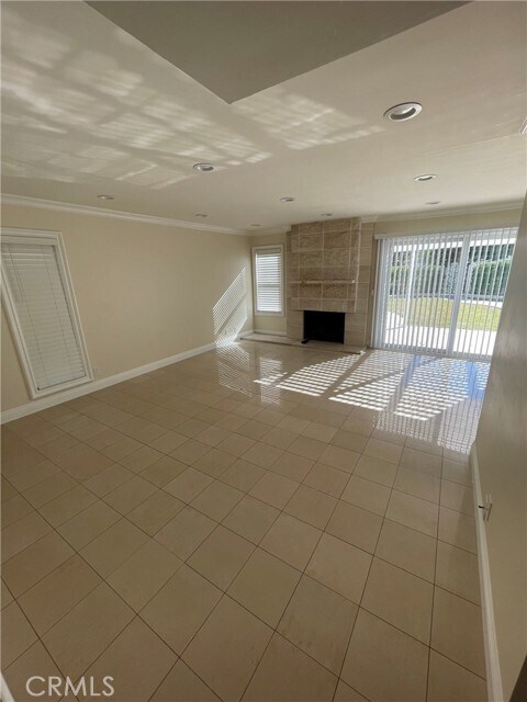 Building Photo - 9 Mandrake Way