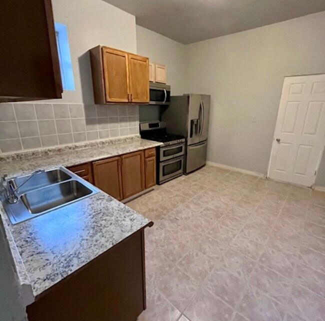 Foto del edificio - 4039 W Wilcox St