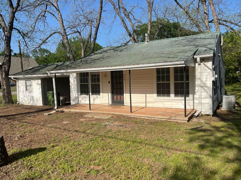 Primary Photo - 546 N Ave D
