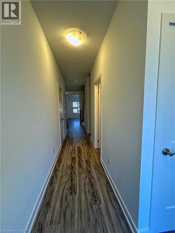 Photo du bâtiment - 110 Fergus Ave