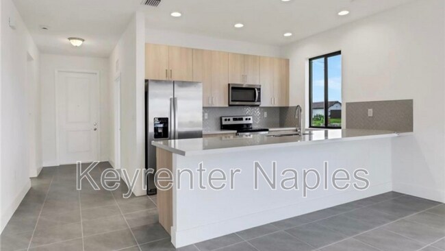 Foto del edificio - 5265 Lamone Ln