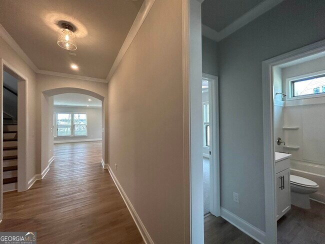 Building Photo - 474 Bandon Wy