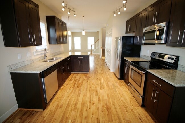 Photo - McDonald Realty, LLC Apartment