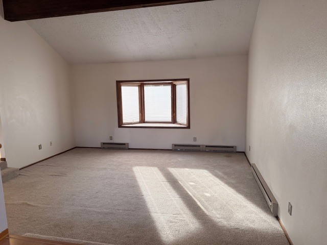 Building Photo - 2120 Valcaro Rd