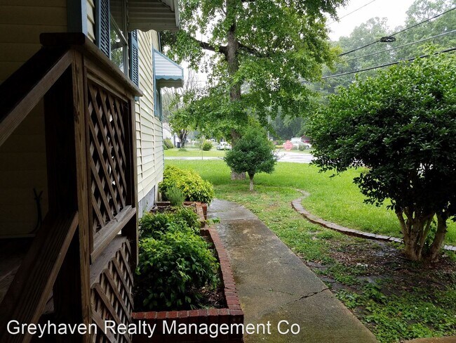 Building Photo - 3 br, 2 bath House - 1400 Choate Rd
