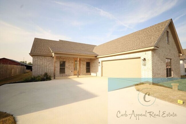 Foto del edificio - Luxury, new construction 3 bed, 2 bath home includes washer and dryer - Brookland!!