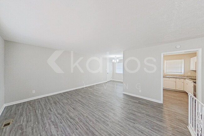 Foto del edificio - 6537 St Louis St