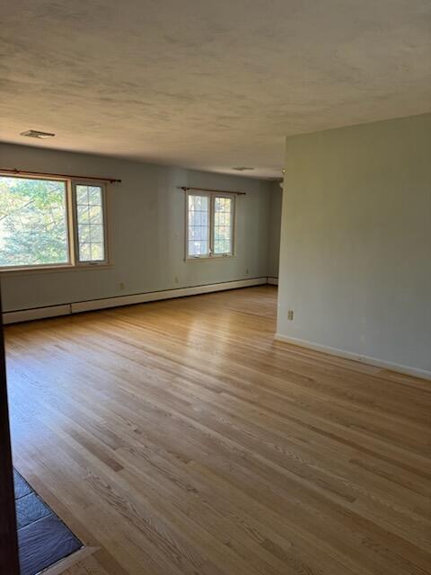 Foto del edificio - 102 Turkey Hill Rd - Utilities Included!