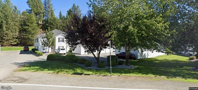 Building Photo - 8220 N Loch Haven Dr