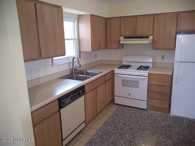 Foto del edificio - 16 Oak Leaf Ln