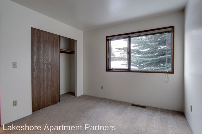 Building Photo - 2500 Sentry Dr