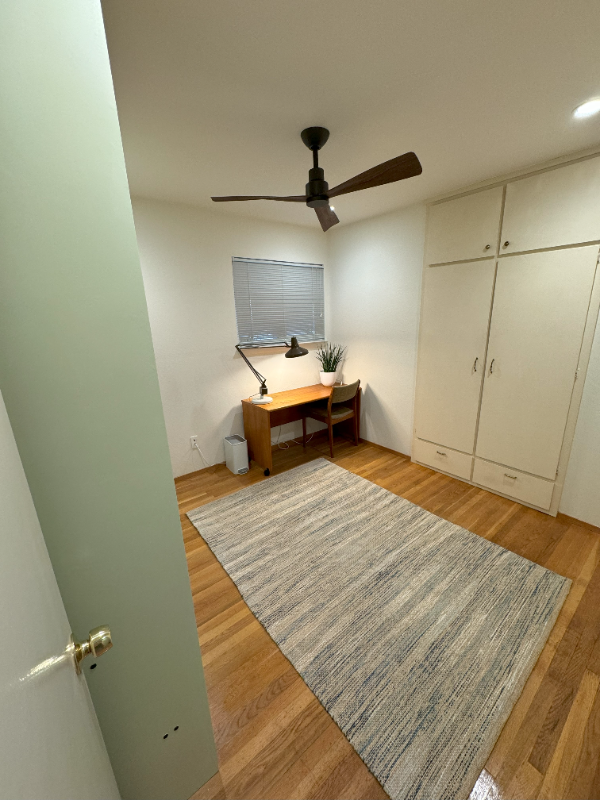Foto del edificio - 141 Waterglen Cir