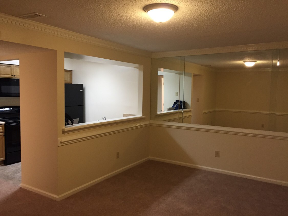 Foto principal - 203 Eaton St