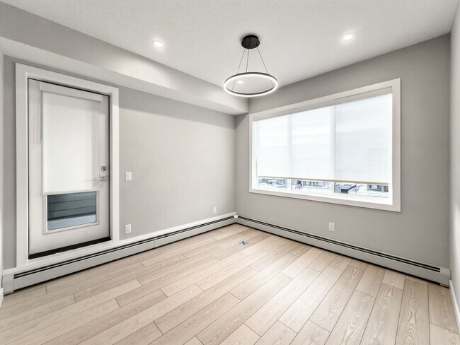 Building Photo - 111 Wolf Creek Dr SE