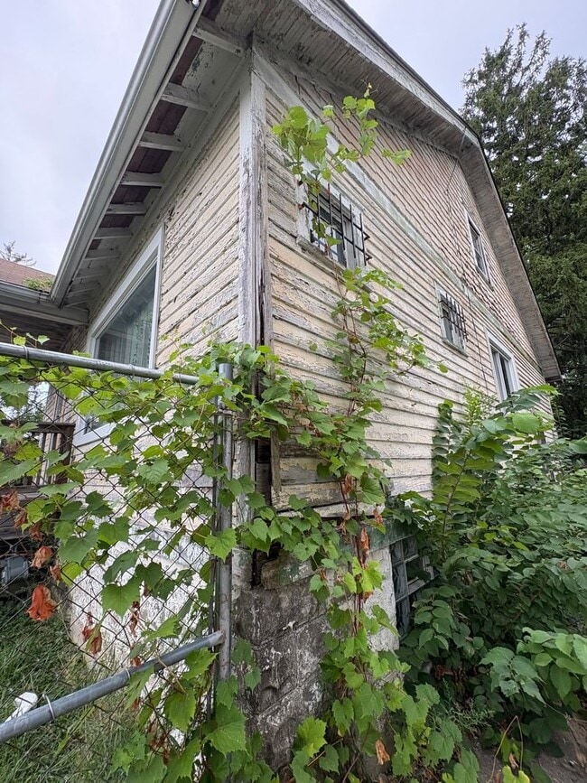 Building Photo - 12094 Littlefield St