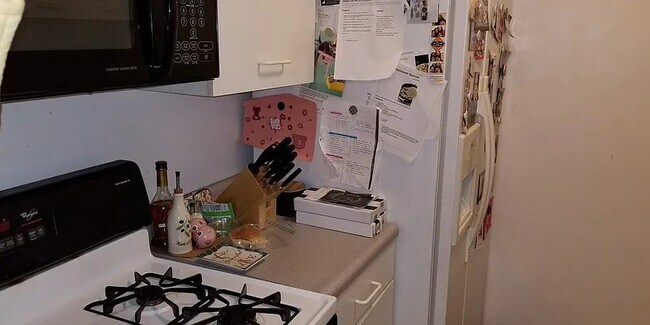 Foto del edificio - 2 S End Ave