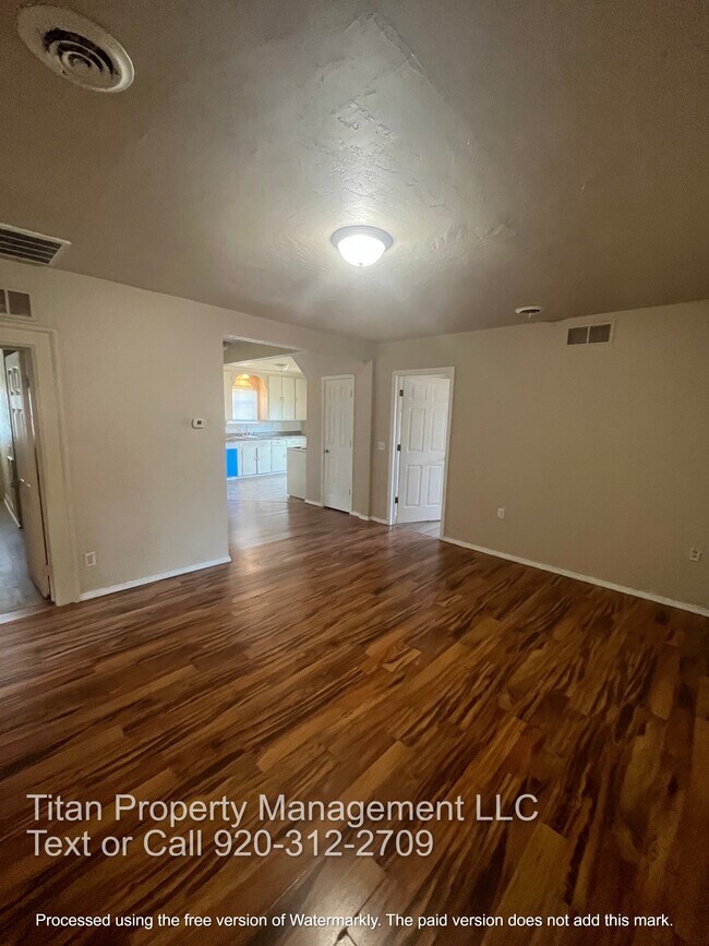 Foto del edificio - 413 S Walnut St