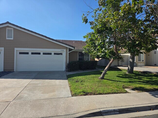 Building Photo - 9528 Bayamon Rd