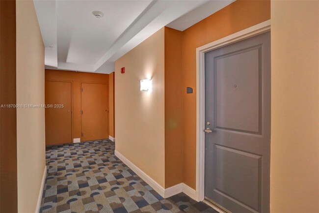 Foto del edificio - 1250 S Miami Ave