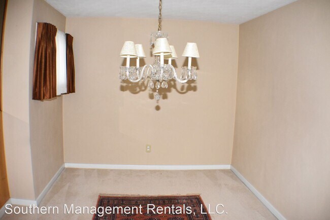 Building Photo - 3 br, 1.5 bath House - 172 Sycamore Lane